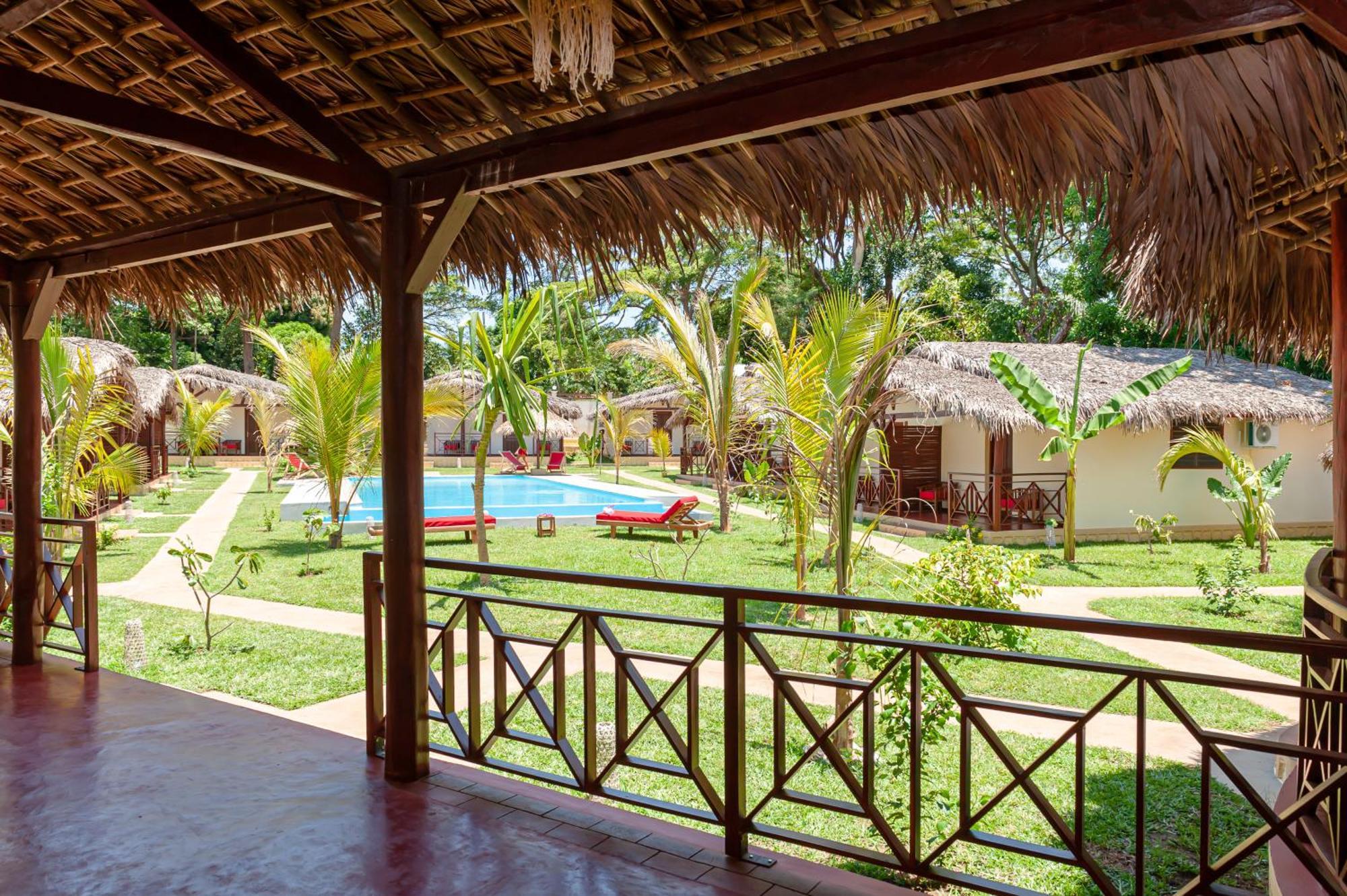 Blue Sky Resort Nosy Be Exterior photo