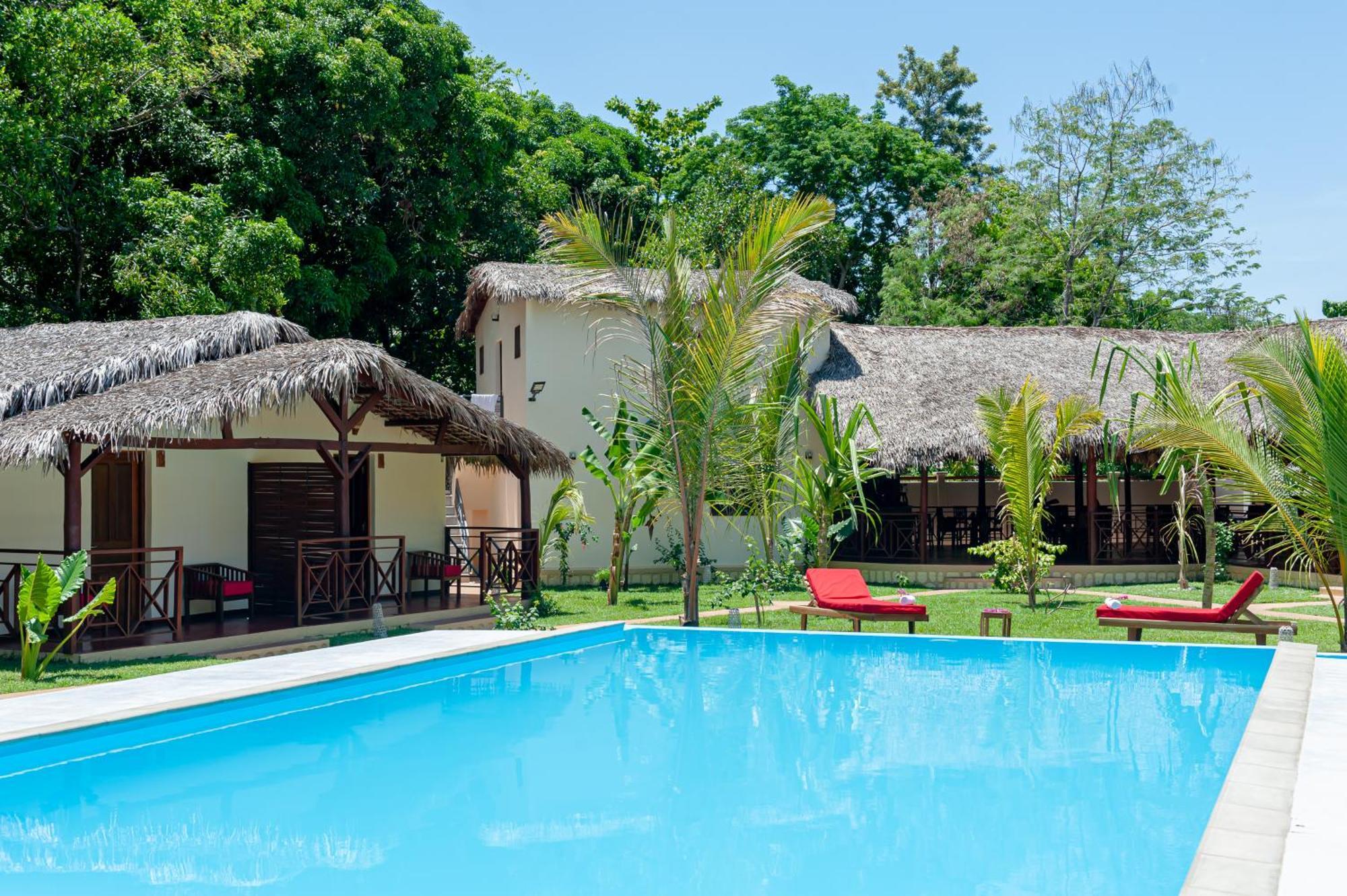 Blue Sky Resort Nosy Be Exterior photo
