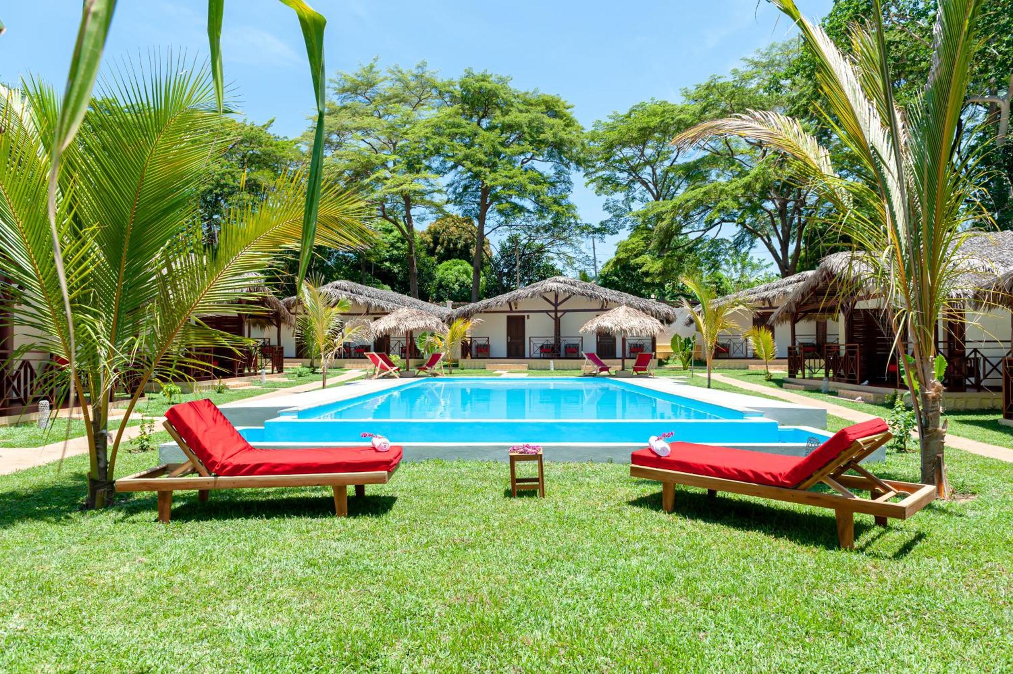 Blue Sky Resort Nosy Be Exterior photo