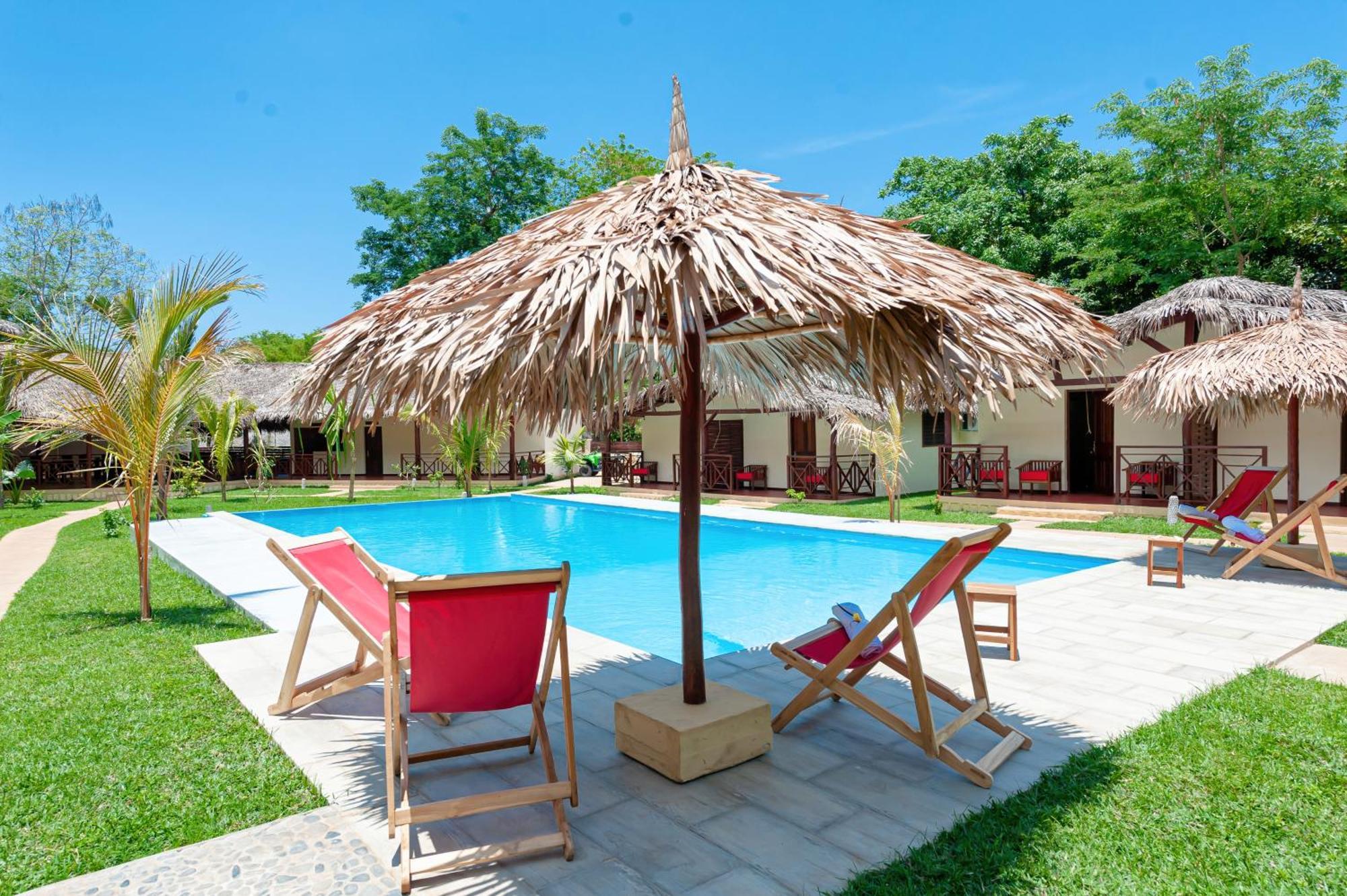 Blue Sky Resort Nosy Be Exterior photo