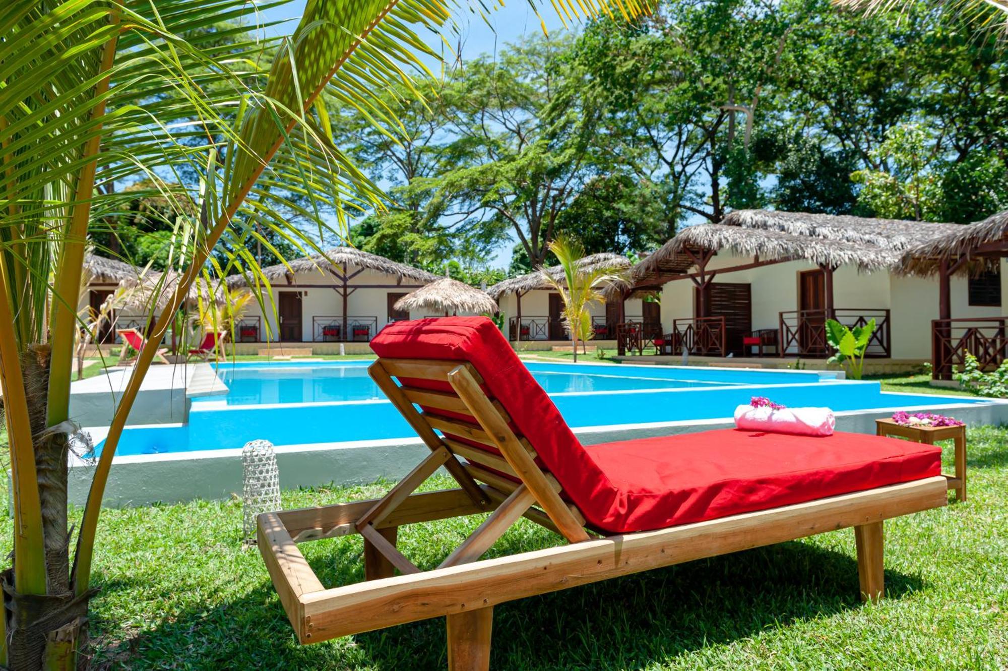 Blue Sky Resort Nosy Be Exterior photo