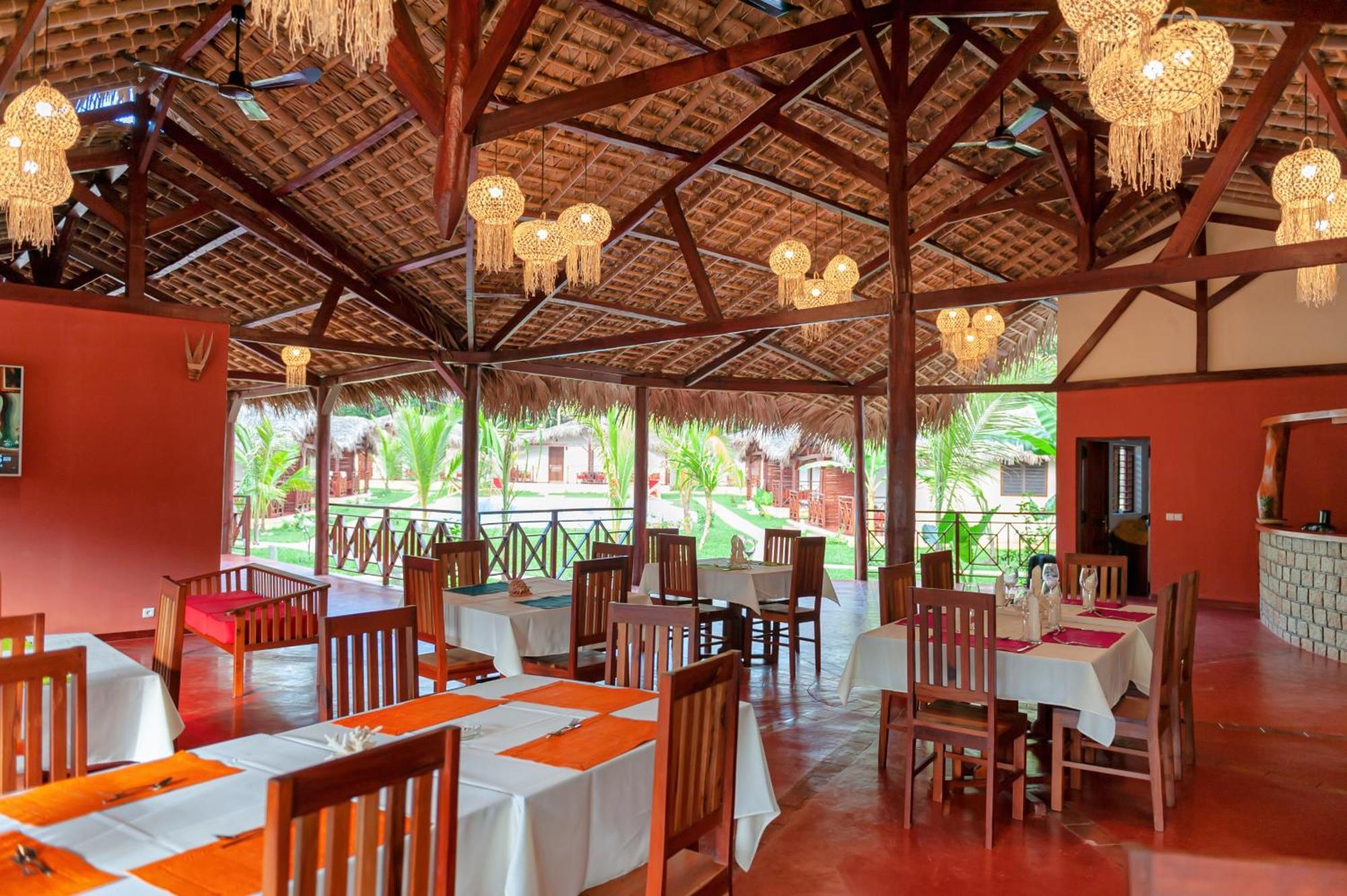 Blue Sky Resort Nosy Be Exterior photo