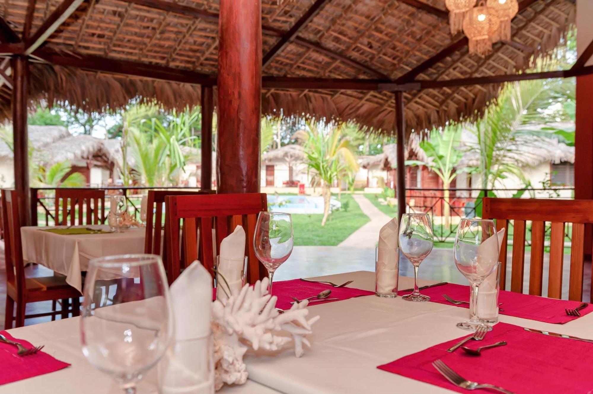 Blue Sky Resort Nosy Be Exterior photo