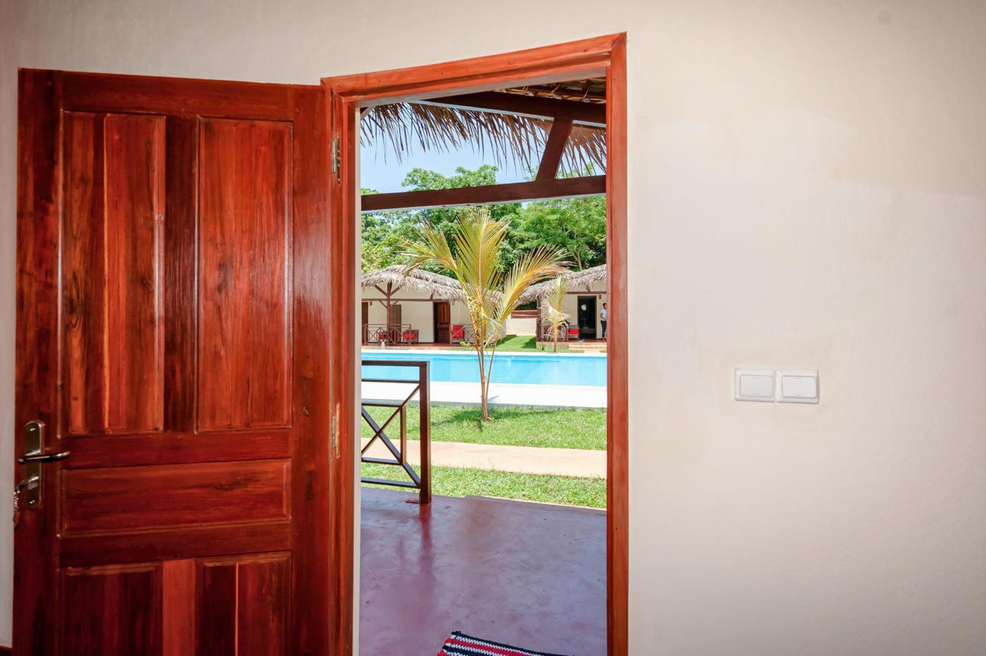 Blue Sky Resort Nosy Be Exterior photo