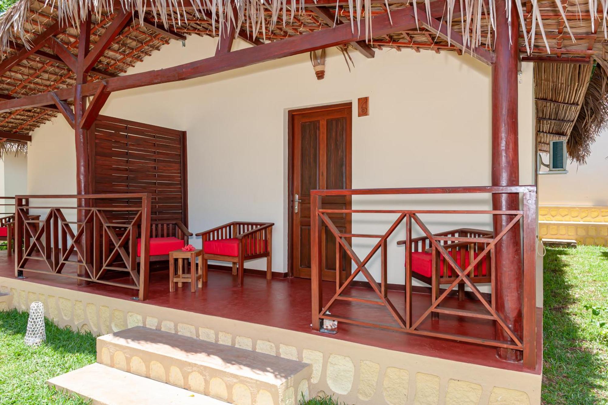 Blue Sky Resort Nosy Be Exterior photo